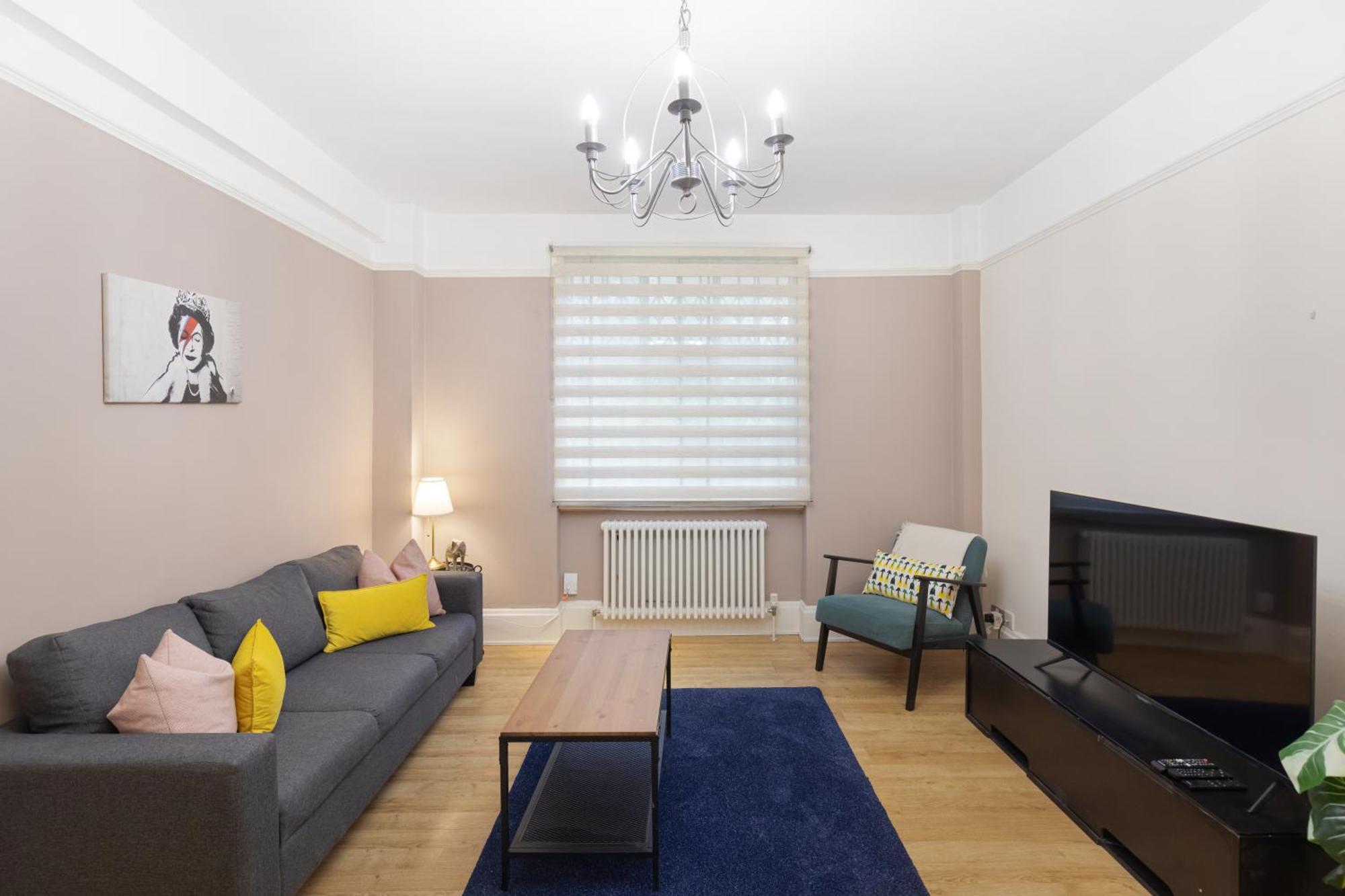 Apartment Kenton Court London